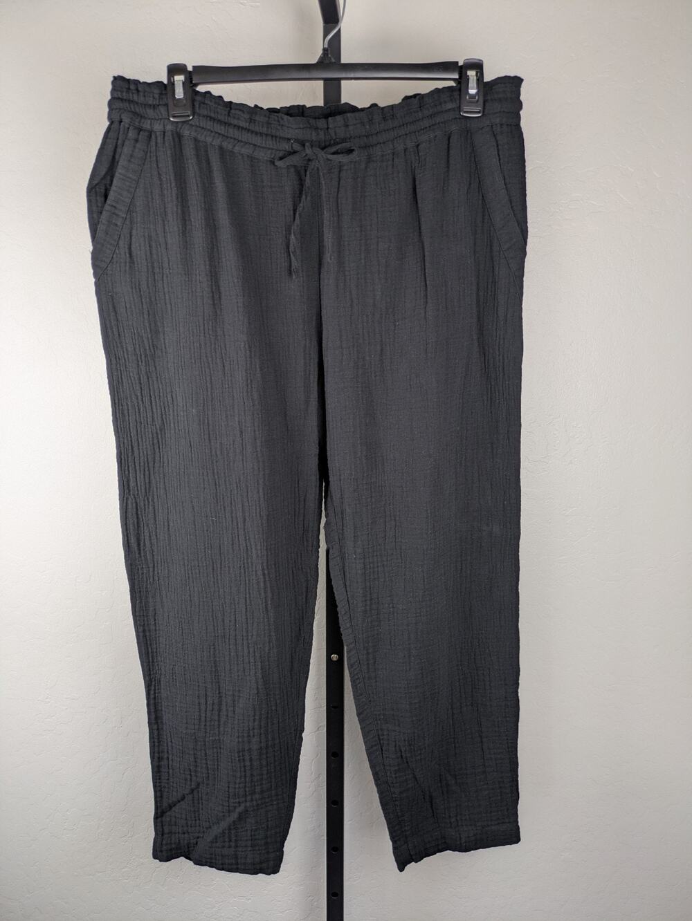 Tommy Bahama Island Soft size Large black 100% cotton gauze pull on pants